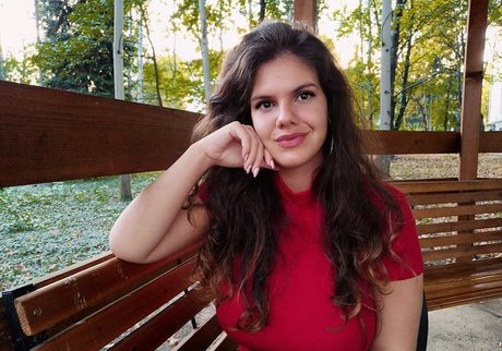 Eliza Stefanova star pretty gallery