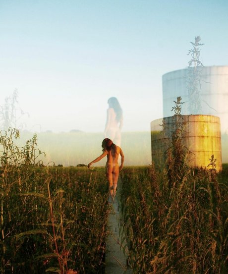 cowgirlbrooklynbabe model nude archive