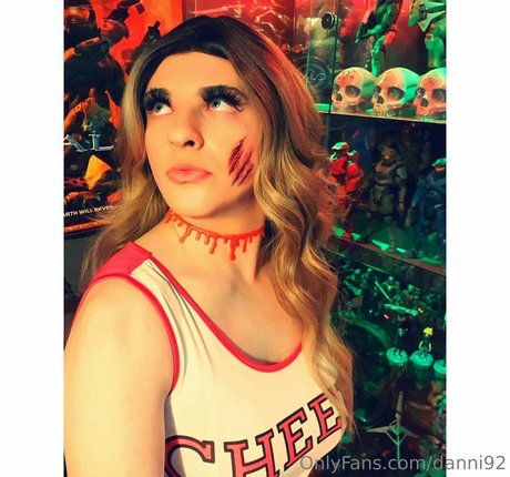 danni92 xxx model gallery