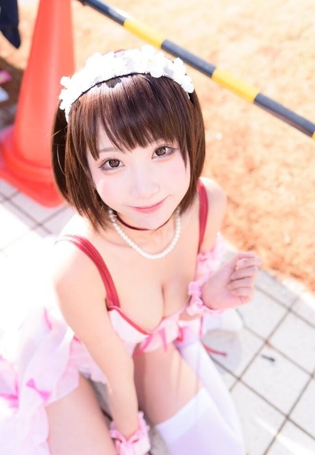 SeeU Cosplay star pretty picture