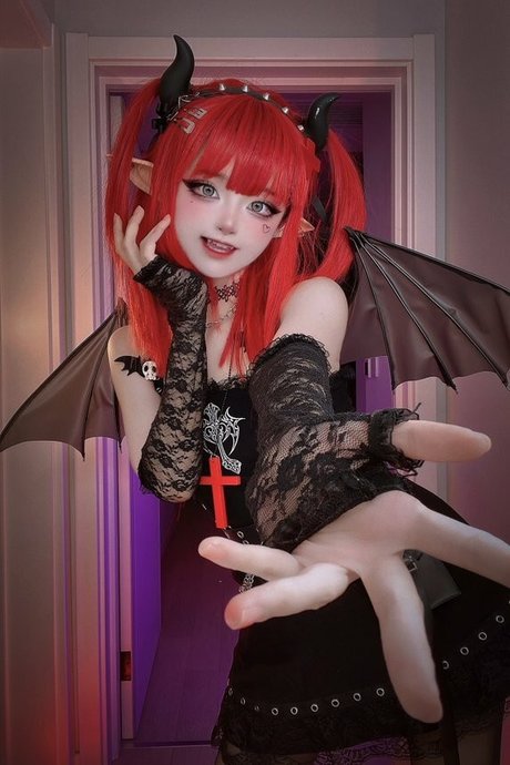 SeeU Cosplay sex pornstar pic