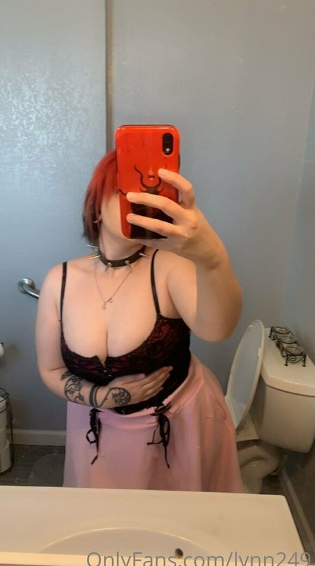 lynn249 sexy actress image