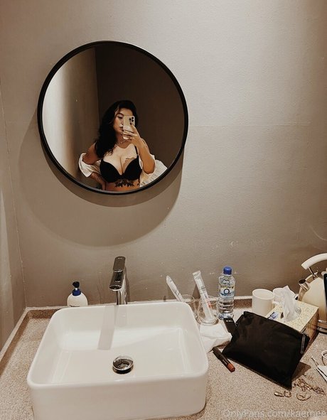 kaemee star sexy picture