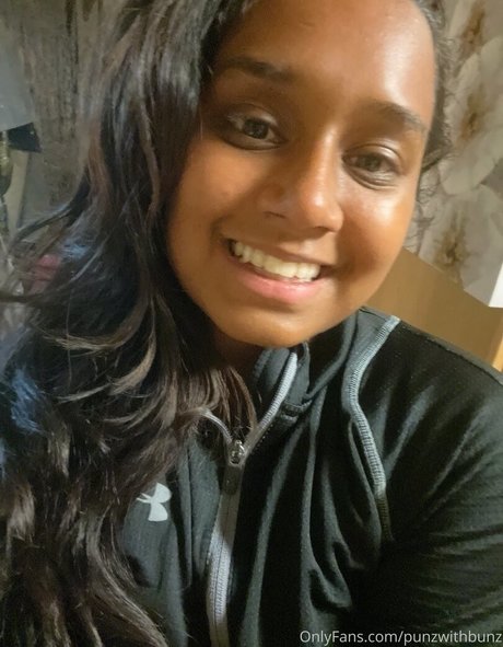 punzwithbunz hot actress image