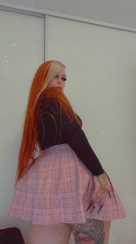 Juicymagx model hd pictures