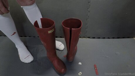 islandermud star naked pictures