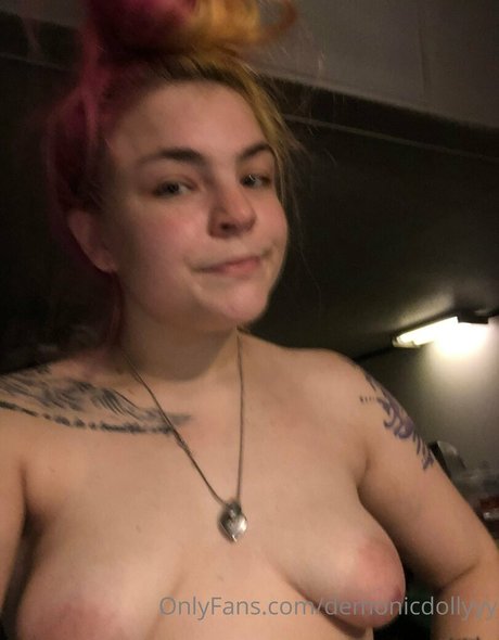 Demonicdollyyy model nudes picture