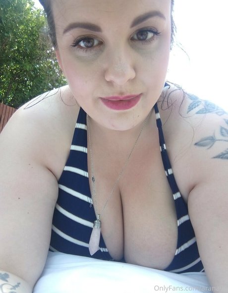 arana90 high quality model pictures