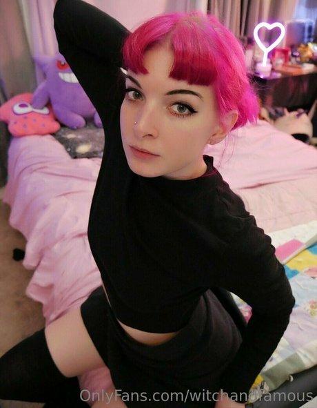 witchandfamous model beautiful pictures