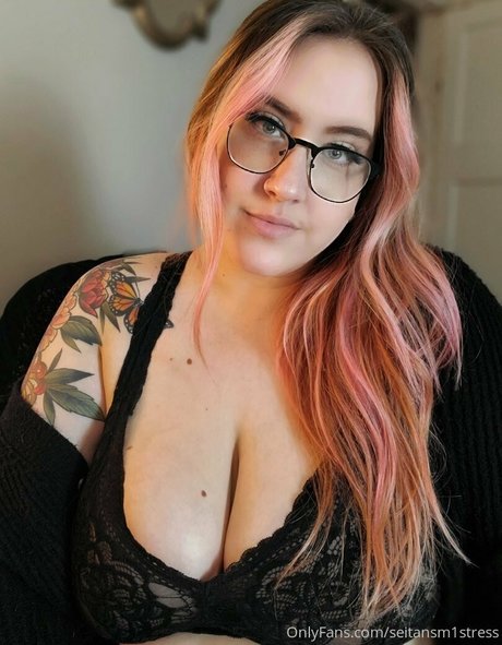 seitansm1stress model nude picture