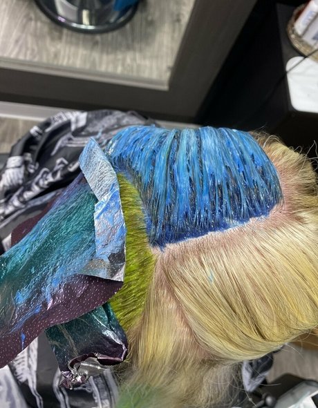 seitansm1stress pretty model photo