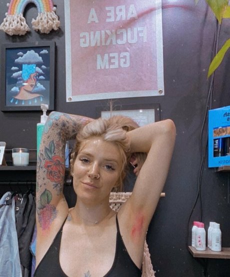 seitansm1stress erotic model picture