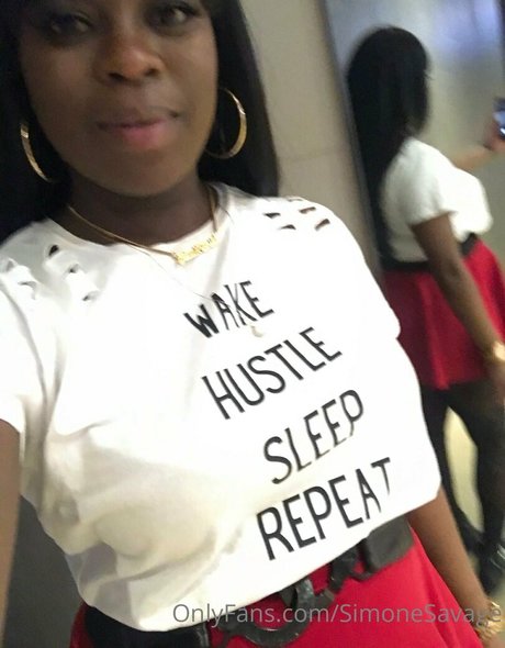 simonesavage nudes star gallery