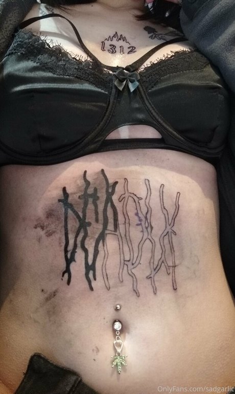 big tits milf onlyfans free naked photo