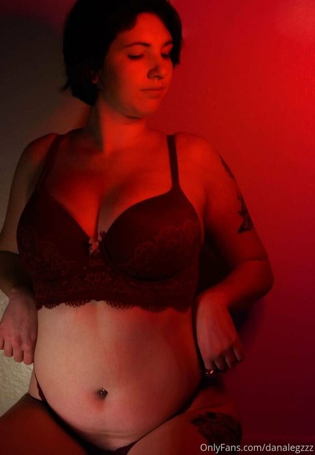 danalegzzz best actress img