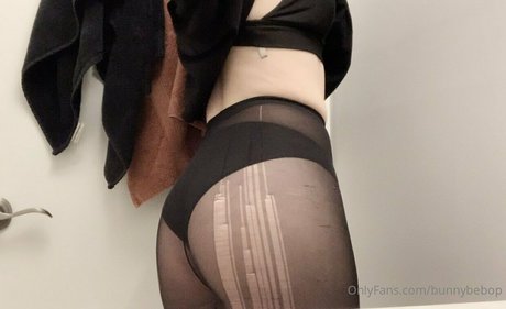 bunnybebop xxx actress img