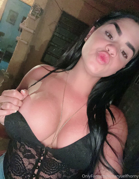 maryuelfhorny top actress pictures