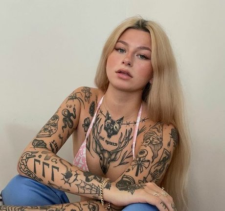 suppblue model erotic gallery