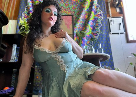 antiisocialite adult model photos