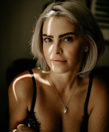 petite bbc onlyfans sexy nude image