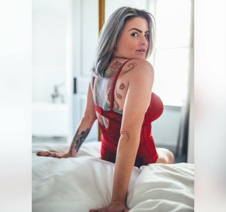 Natalie Rose model perfect photo