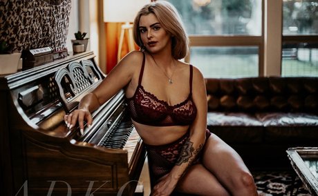 Natalie Rose sex model archive