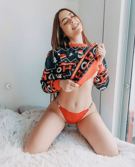 Michelle Lando xxx model photo