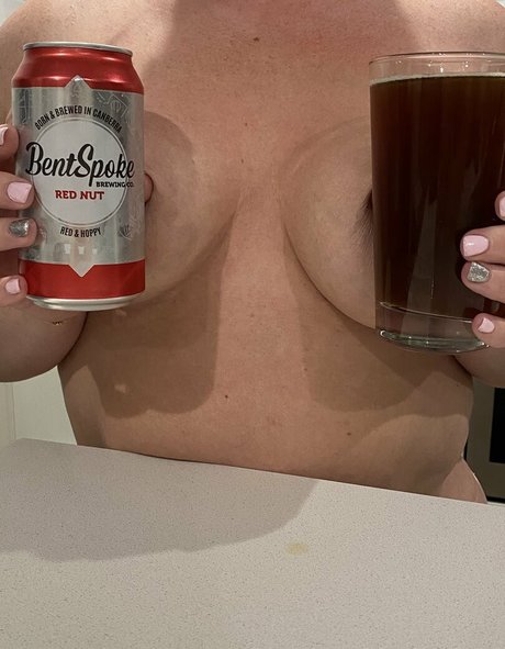 boobs beer star sexy photos