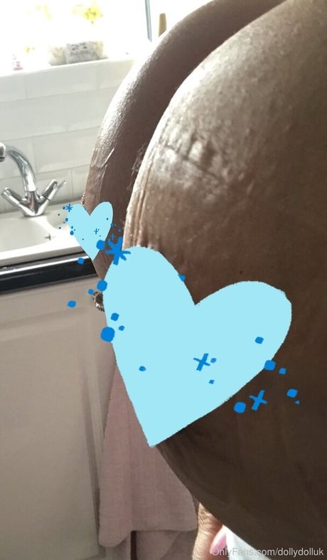 dollydolluk pornstar pics