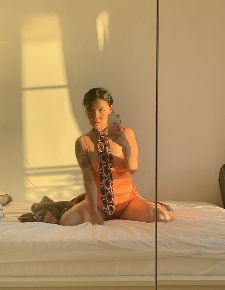 goodgirlcomplextv model top photos