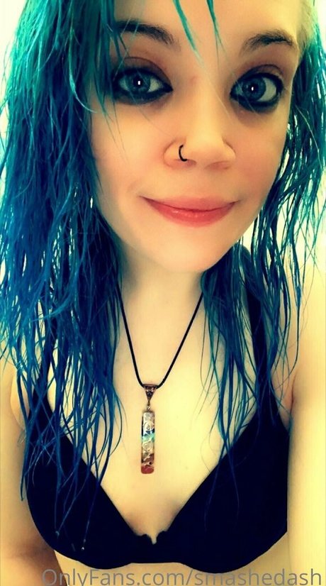 smashedash pretty model picture