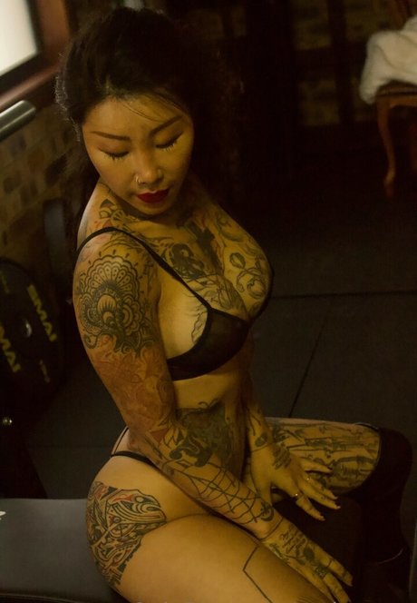 TaylaGrayy star porn images