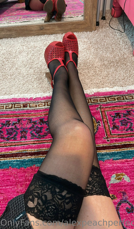 alexpeachperfect porn star pic