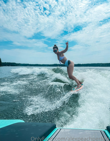 scene onlyfans sexy photo