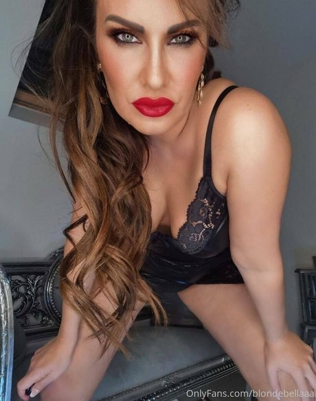 fuegobellaaa sexy model pics