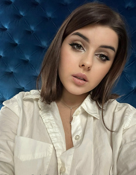 stephany fantasy model adult picture