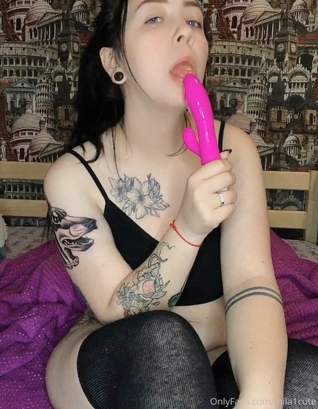 blonde yoga onlyfans hot naked image