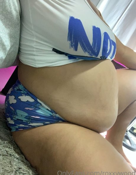 hot mature onlyfans pretty picture