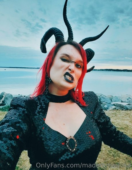 madammedusa nudes actress gallery