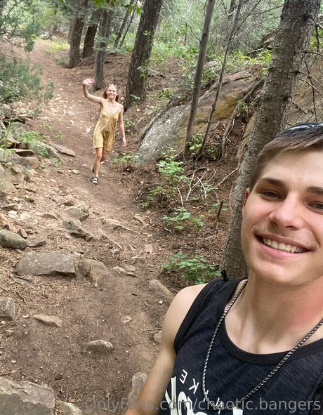 chaotic bangers top actress image