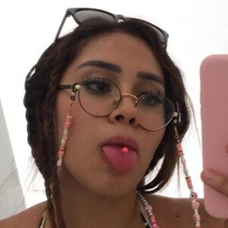 Monica Sacal model art pic