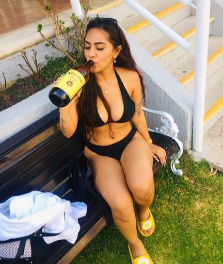 Monica Sacal hd model galleries