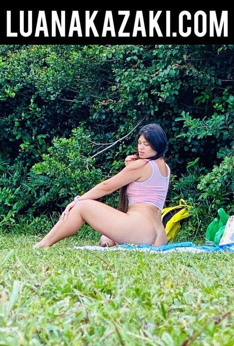 kazakiluana erotic pornstar pic