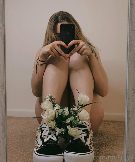 Notsryyy model pictures