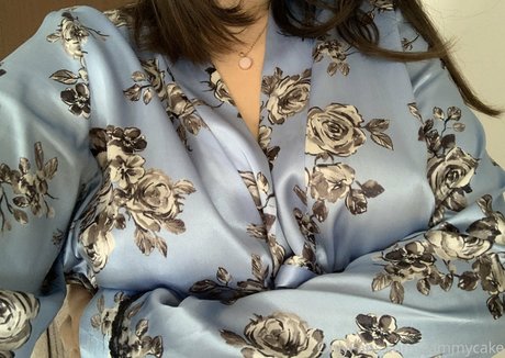 Sammycake nudes star photo