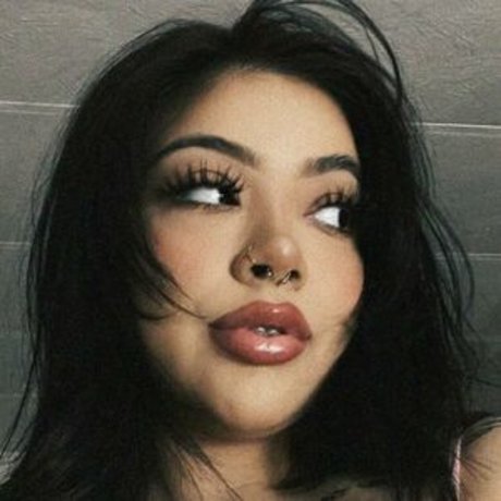 lachinaaxo art actress pictures