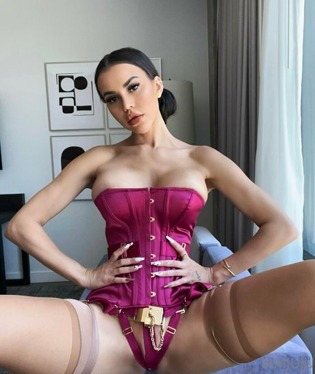 asian gym onlyfans top pic