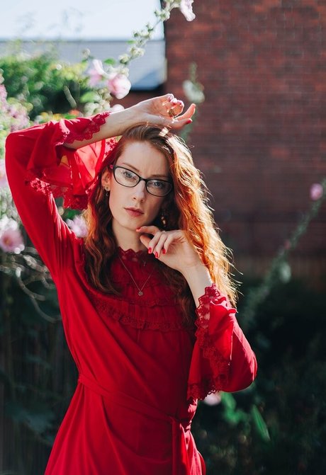 Miss Chloe ASMR model beautiful archive