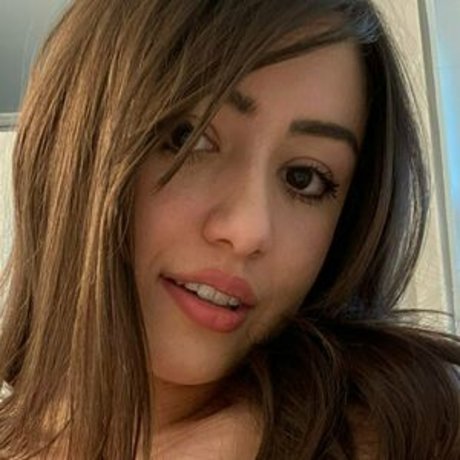 candii kayn best actress photos