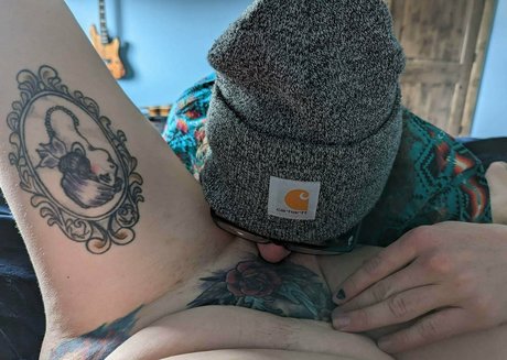 laur zombi model pornographic images